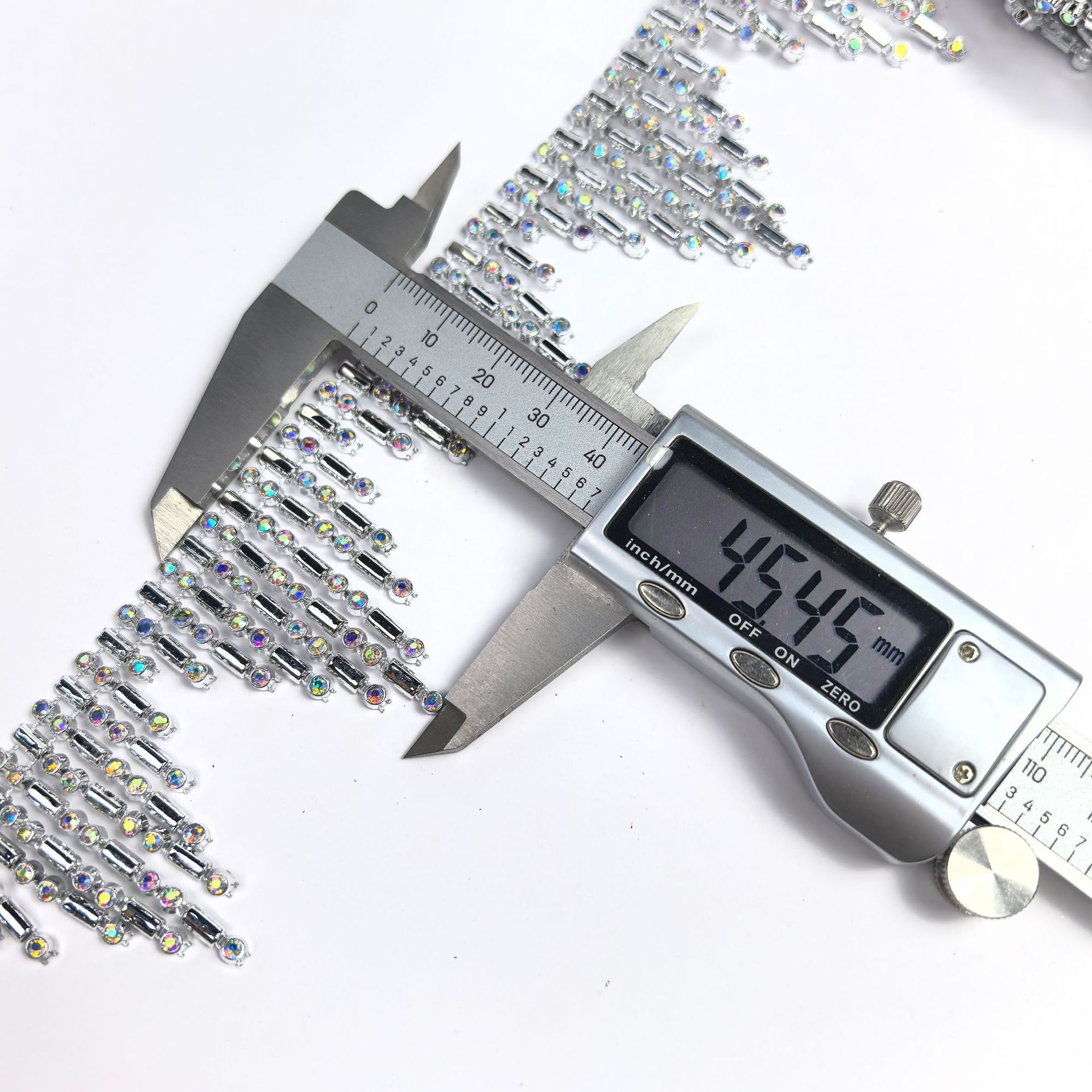 Plastic Rhinestone Trim(pic4)