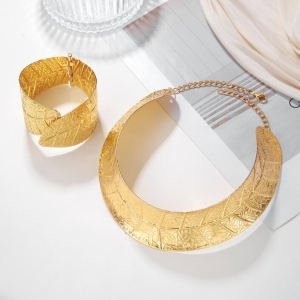 Wholesale Women's Choker and Bangle