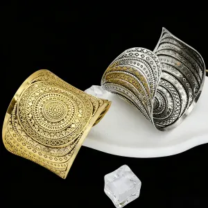 Trendy Vintage Design Bangle C